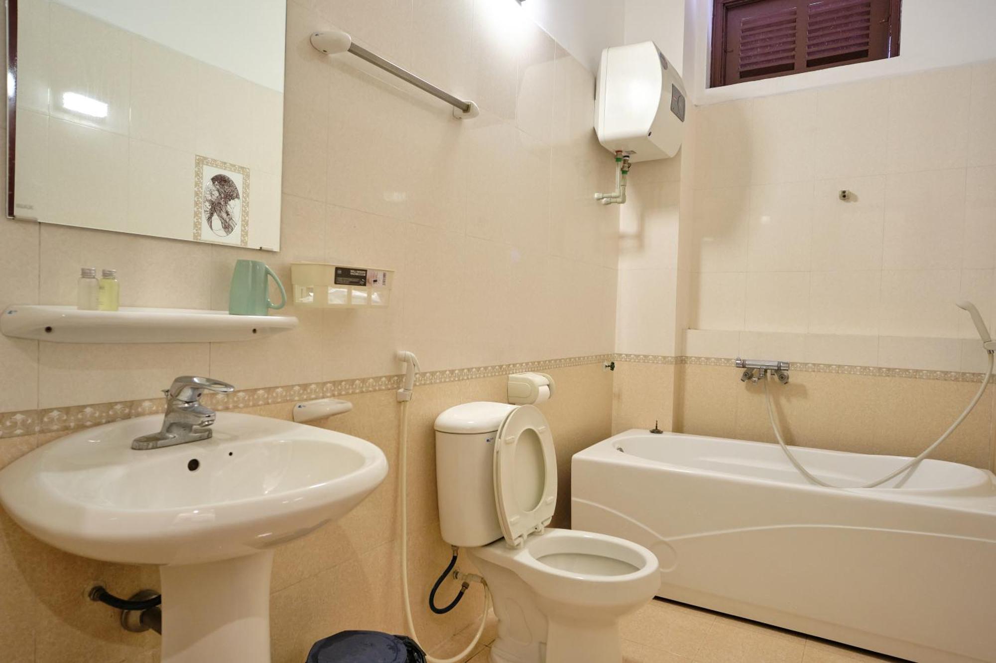 Kim'S Family Hotel Hạ Long Extérieur photo