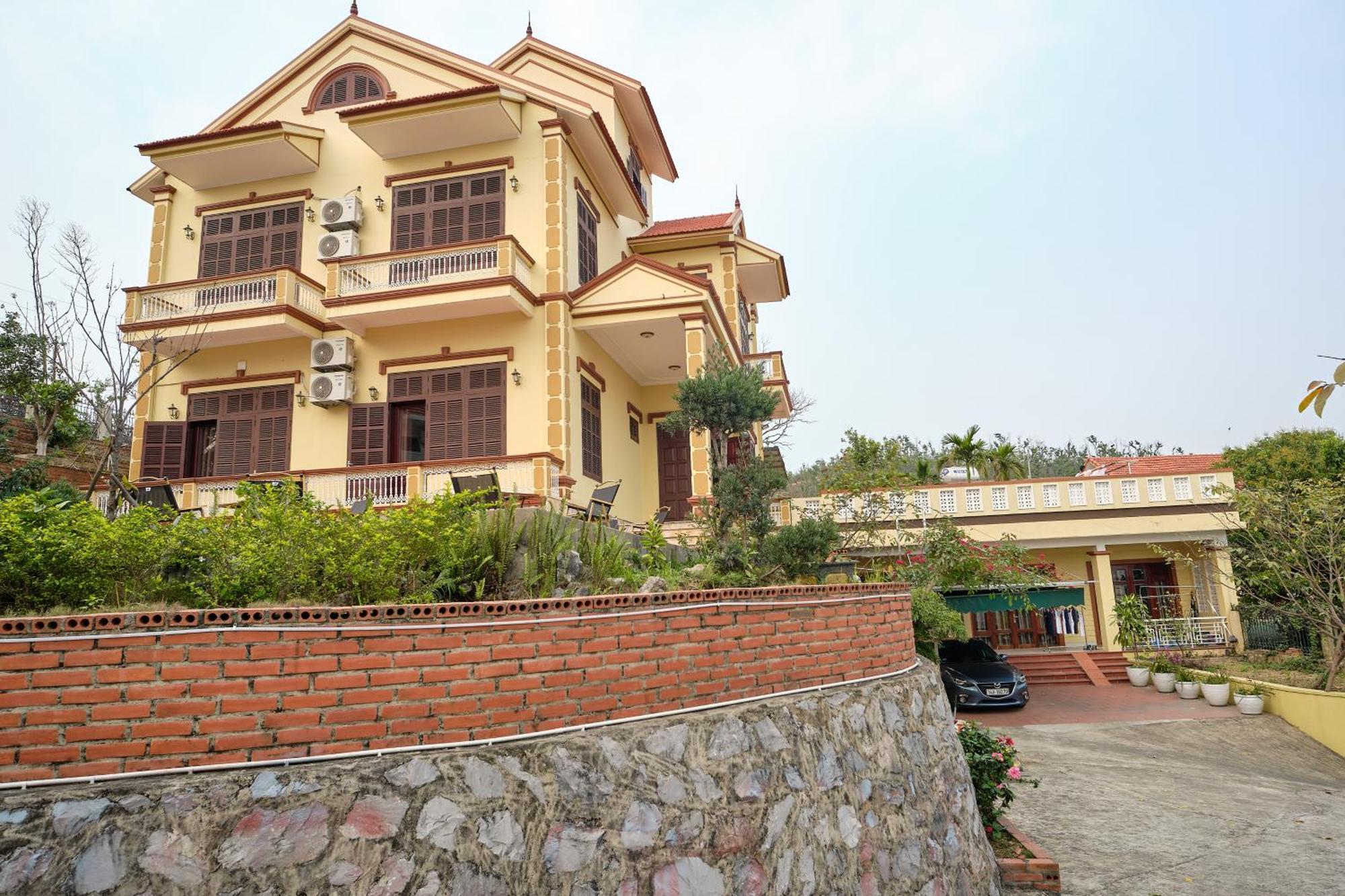 Kim'S Family Hotel Hạ Long Extérieur photo